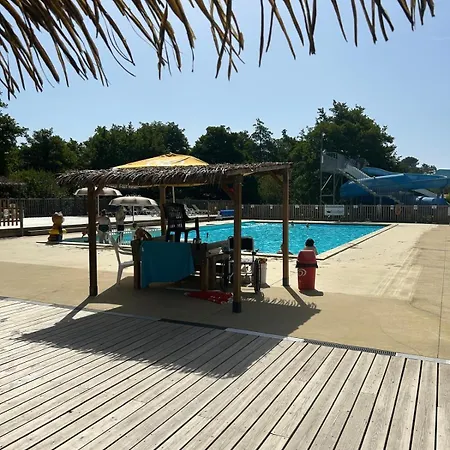 Mobil 6 Pers Climatise , Landes , 4 Etoiles 홀리데이파크